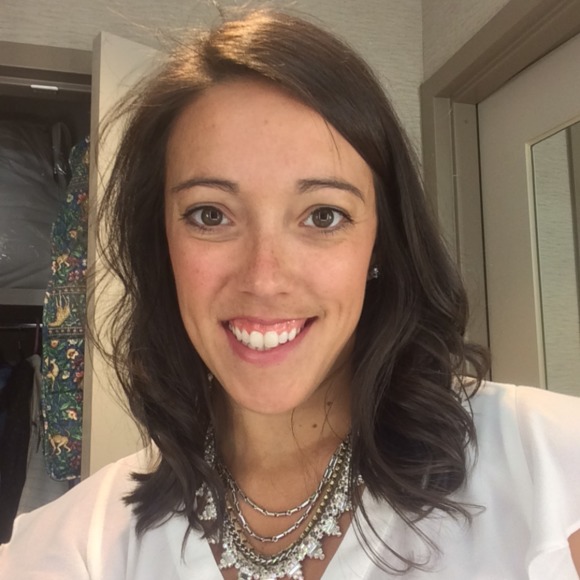 Meet your Posher, Rachel - Picture 1 of 1